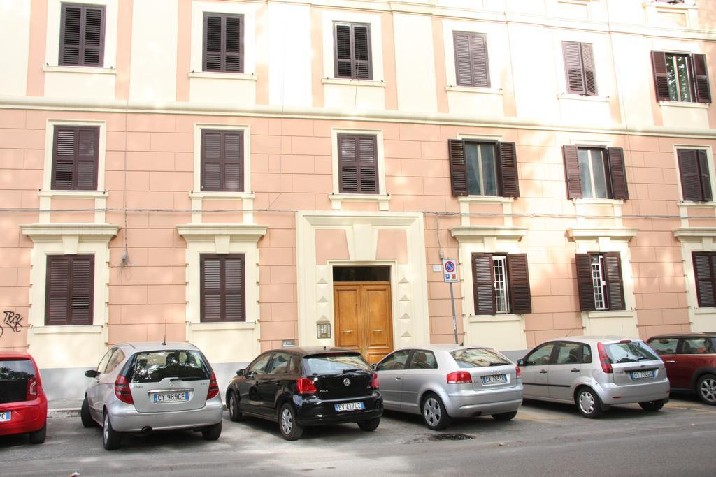 Large Apartment In San Paolo Roma Exterior foto